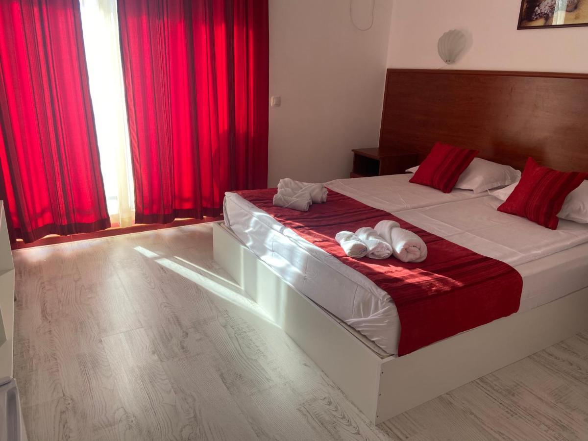 Ribarska Sreshta Family Hotel Царево Екстер'єр фото