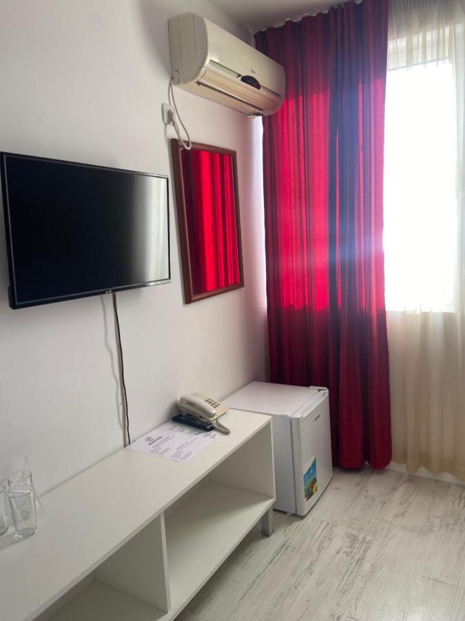 Ribarska Sreshta Family Hotel Царево Екстер'єр фото