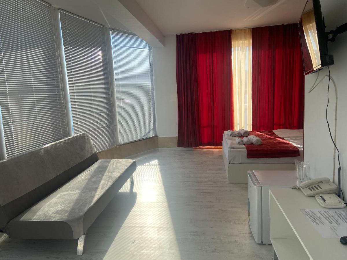 Ribarska Sreshta Family Hotel Царево Екстер'єр фото