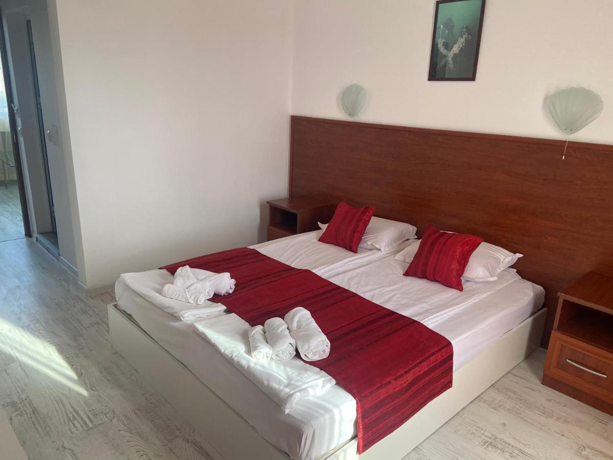 Ribarska Sreshta Family Hotel Царево Екстер'єр фото